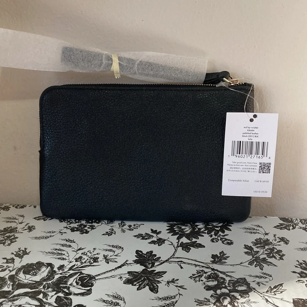 kate spade Black Pebbled Leather Wristlet Clutch